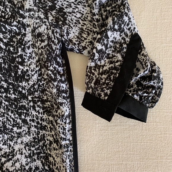 KENAR Blouse - Picture 7 of 11